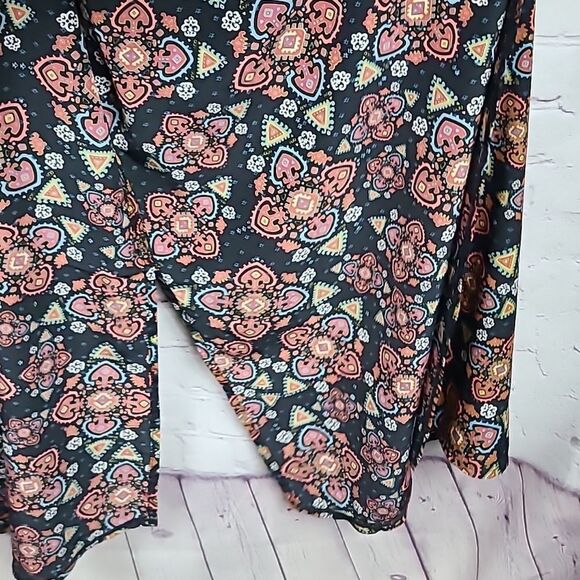 LuLaRoe Joy Vest Black Silky Soft Sleeveless Tribal Print Long Cardigan Duster - Picture 5 of 8